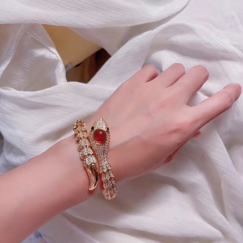 Bv1g*ai bracelets